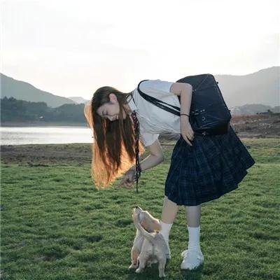 梦女孩封面
